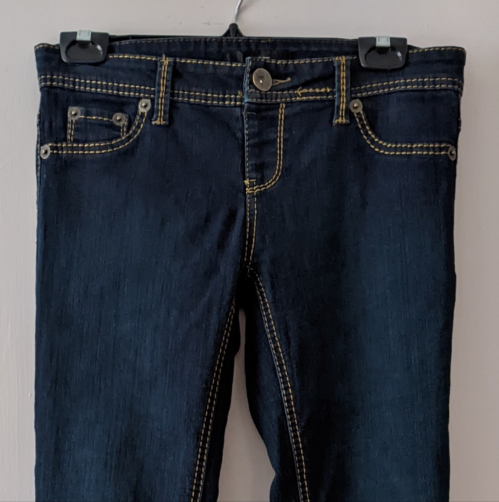 Jeans - Picture 2 of 5